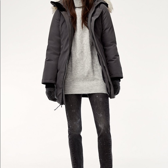 Aritzia Jackets & Blazers - Aritzia TNA Haven Parka - Like New